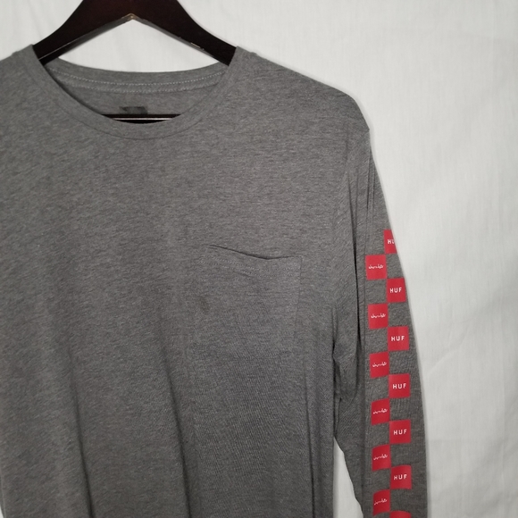 HUF X CHOCOLATE gray long sleeve tshirt streetwear - Picture 3 of 5